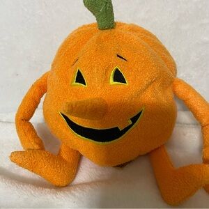 Bestever Halloween Magnet Pumpkin Plush
Hands magnetize together